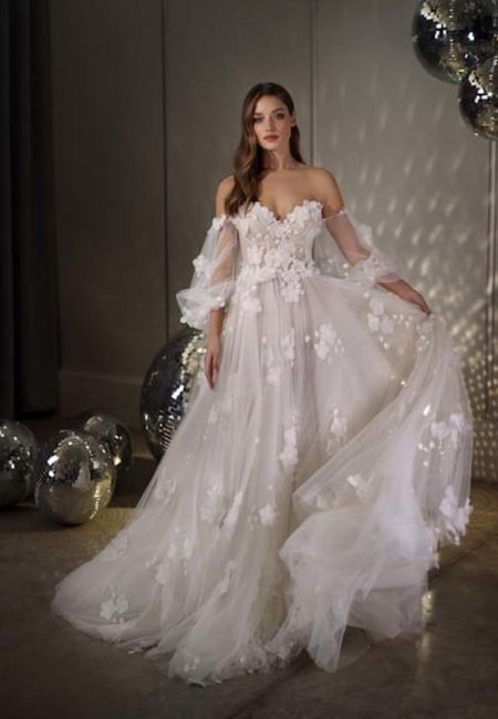 Vestidos colección primavera 2023 Gala Shine by Galia Lahav 5