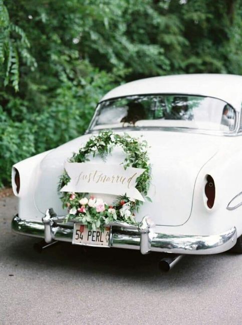 El coche de los novios : decoración 4