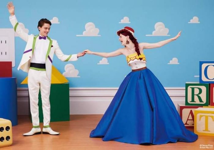 Vestidos y trajes colección Toy Story 5