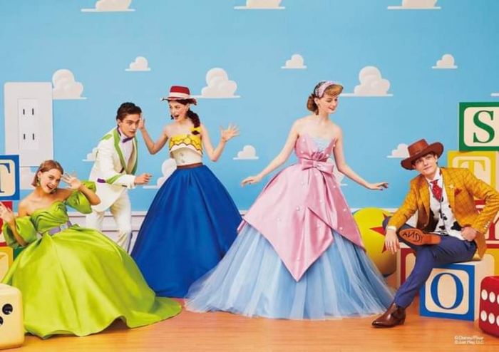 Vestidos y trajes colección Toy Story 12