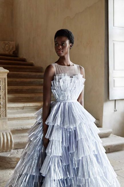 Tendencia 2023: vestidos de novia en azul 4