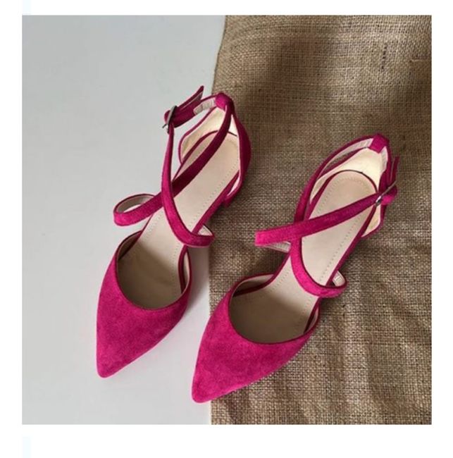 Zapatos en color Viva Magenta - 18