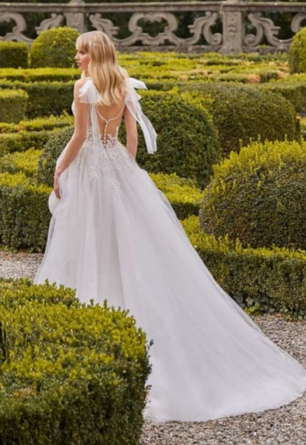 Vestidos colección otoño-invierno 2023 Ines By Ines Di Santo 2