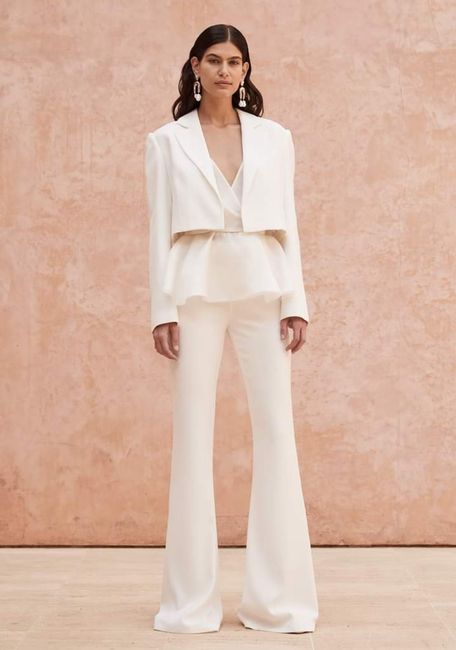 Vestidos colección 2023 Modern Infinity by Kaviar Gauche 2