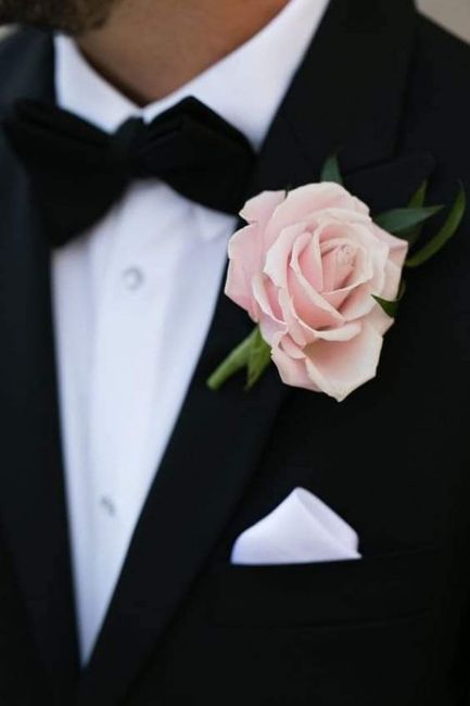 Boutonniere con rosa - 1