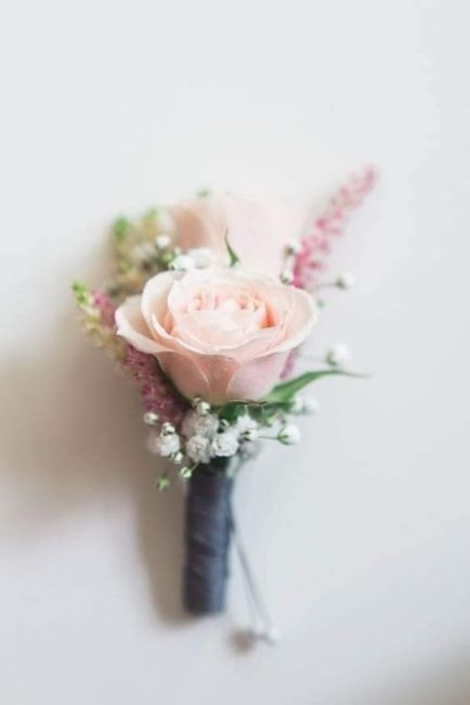 Boutonniere con rosa - 2