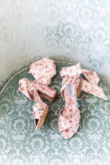 Primavera: zapatos con estampados florales - 1