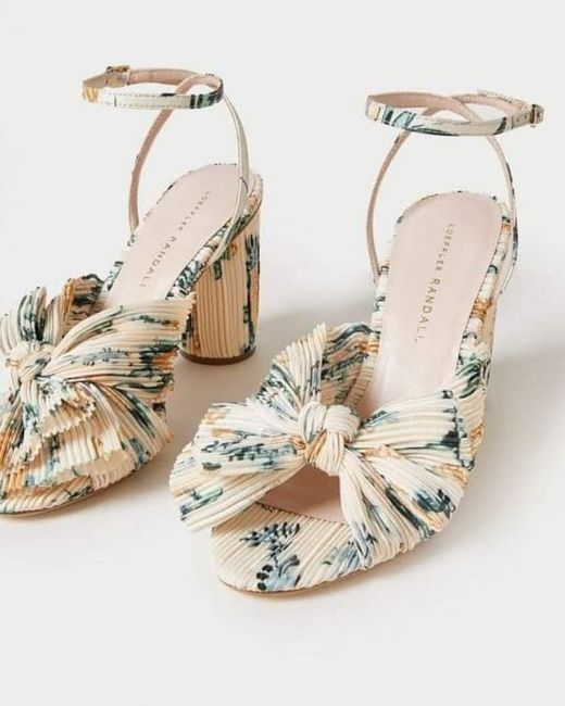 Primavera: zapatos con estampados florales - 4