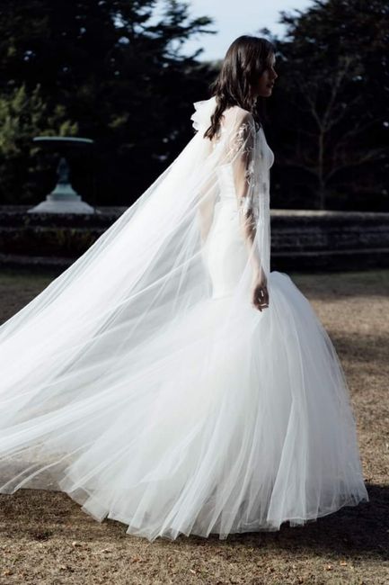 Algunos vestidos de la colección otoño-invierno 2023 Kate Halfpenny - 2