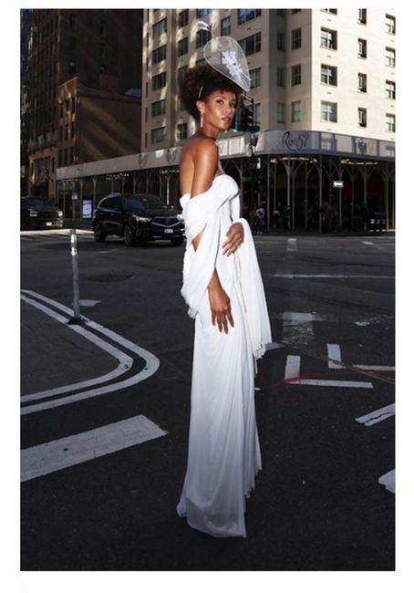 Vestidos colección otoño-invierno 2023 Monvieve x Gaultier 4