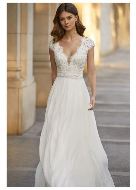 Vestidos colección 2023 Luna Novias 27