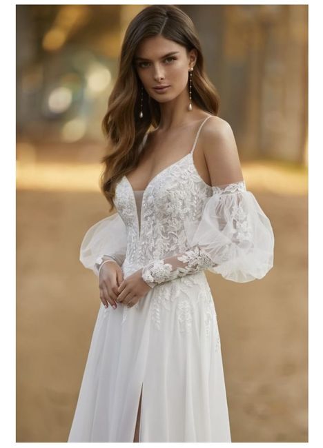 Vestidos colección 2023 Luna Novias 28