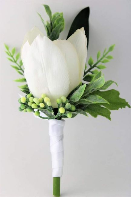 Boutonniere con tulipán 2