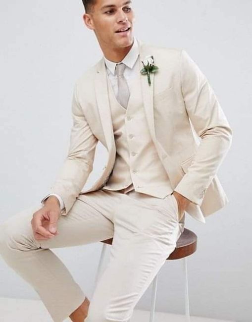 Trajes en color beige 4