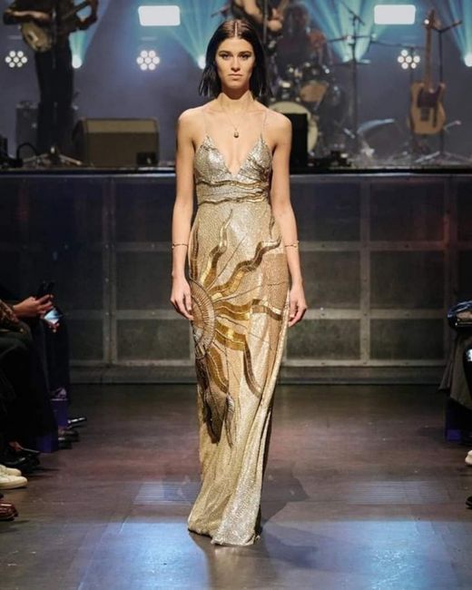 Tendencia 2024: vestido de novia en dorado - 2
