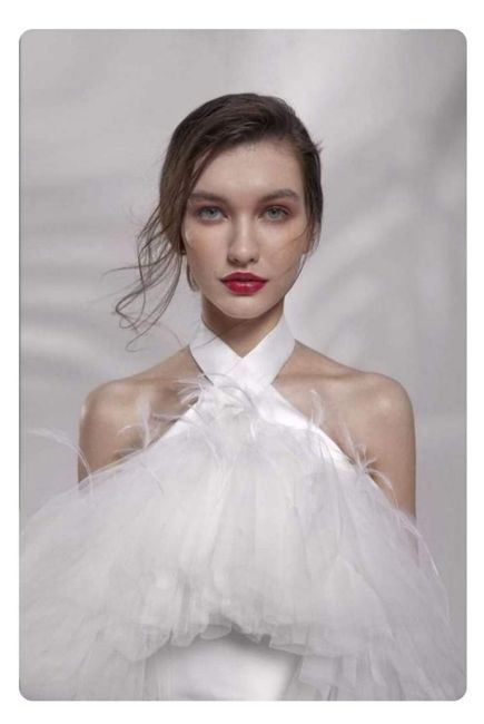 Vestidos colección primavera -verano 2024 Rami Al Alí 13