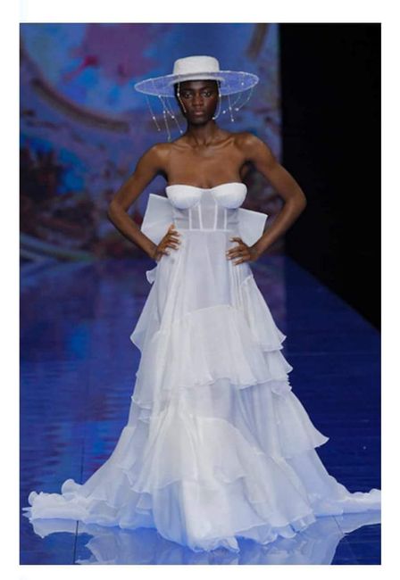 Vestidos colección 2025 Génesis by Lorena Panea 1