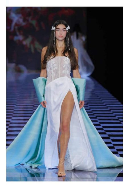 Vestidos colección 2025 Génesis by Lorena Panea 3