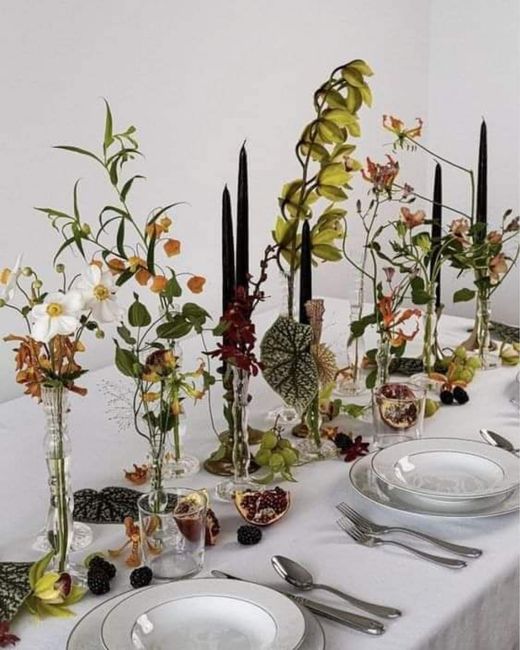 Caminos de mesa con floreros individuales 2