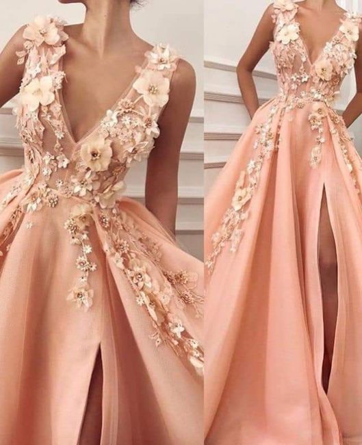 y el color Pantone del año 2024 es...peach Fuzz - 24