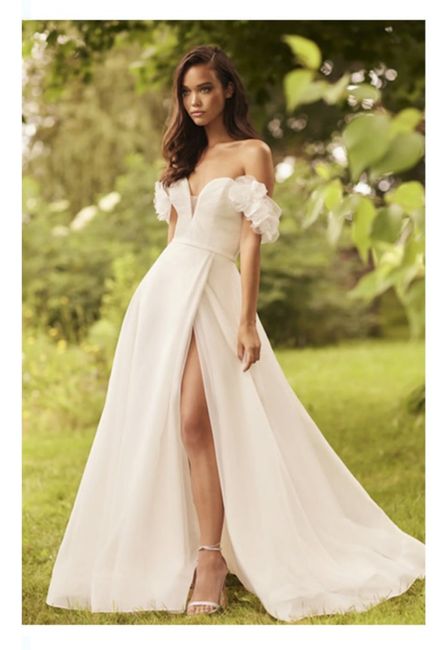 Vestidos colección primavera-verano 2024 Paloma Blanca 5