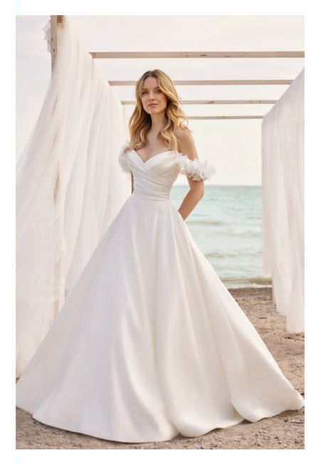 Vestidos colección primavera -verano 2024 Mikaella 2