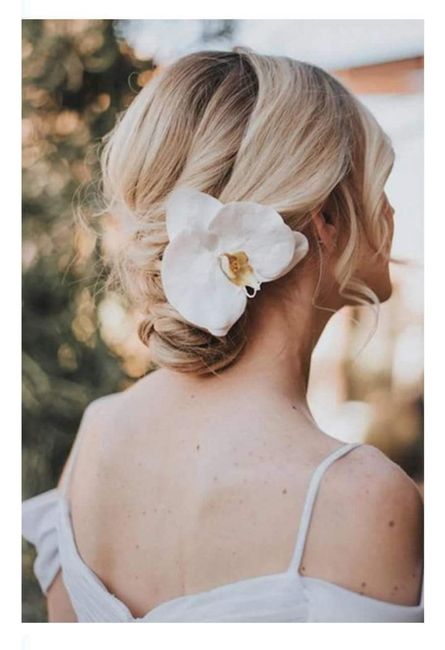 Peinados con flores naturales 🌺🌹🌸🌷🌻 12