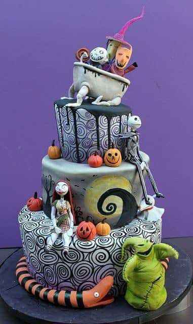 Para tu hallowedding estos pasteles🍰🎃👻💀 2