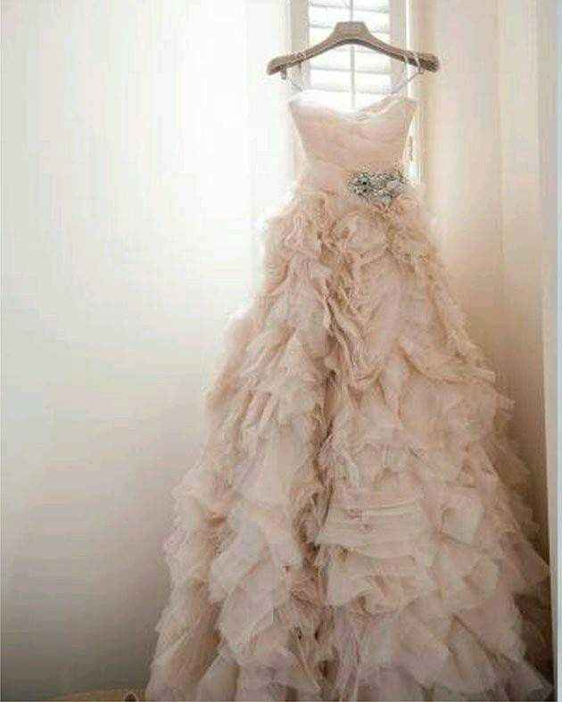 Vestidos rosas para novia 5
