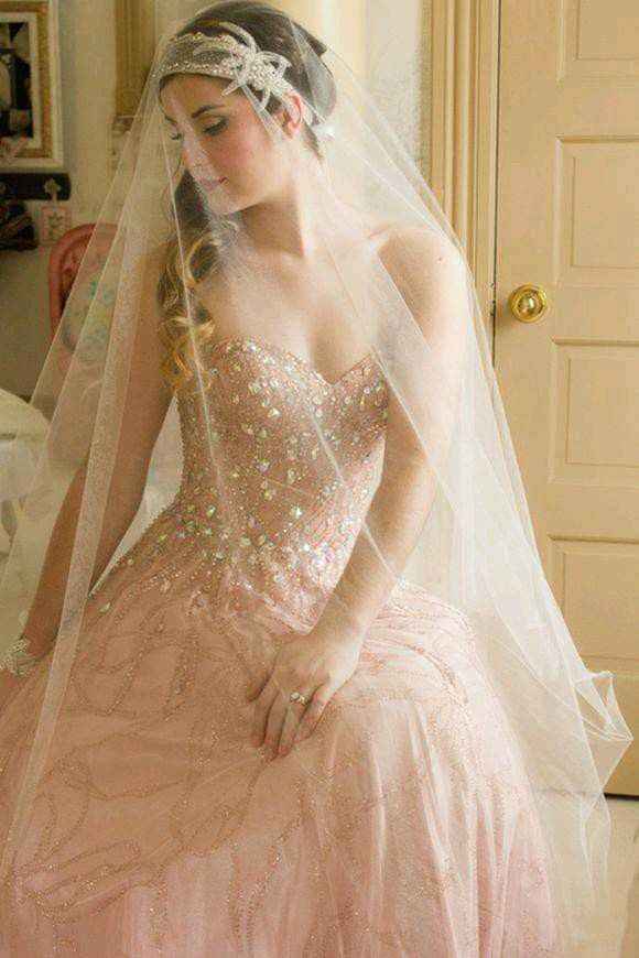 Vestidos rosas para novia 8