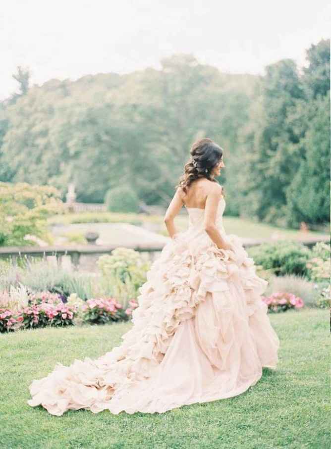 Vestidos rosas para novia 18