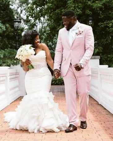 Trajes en color rosa 7