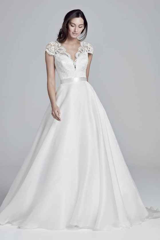 Vestidos colección 2019 Suzanne Neville 3