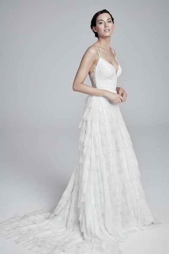 Vestidos colección 2019 Suzanne Neville 4