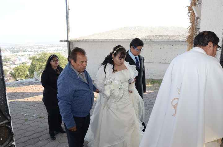 ¿Quién te entregara en la iglesia? - 1