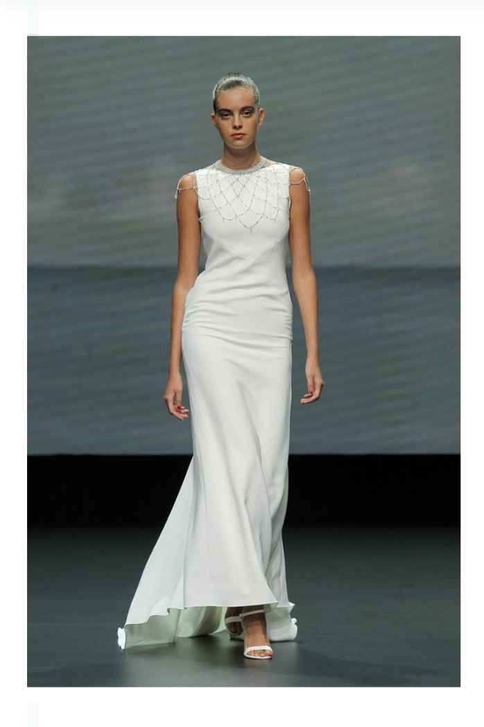 Vestidos colección 2021 Maat by Lorena Panea 5