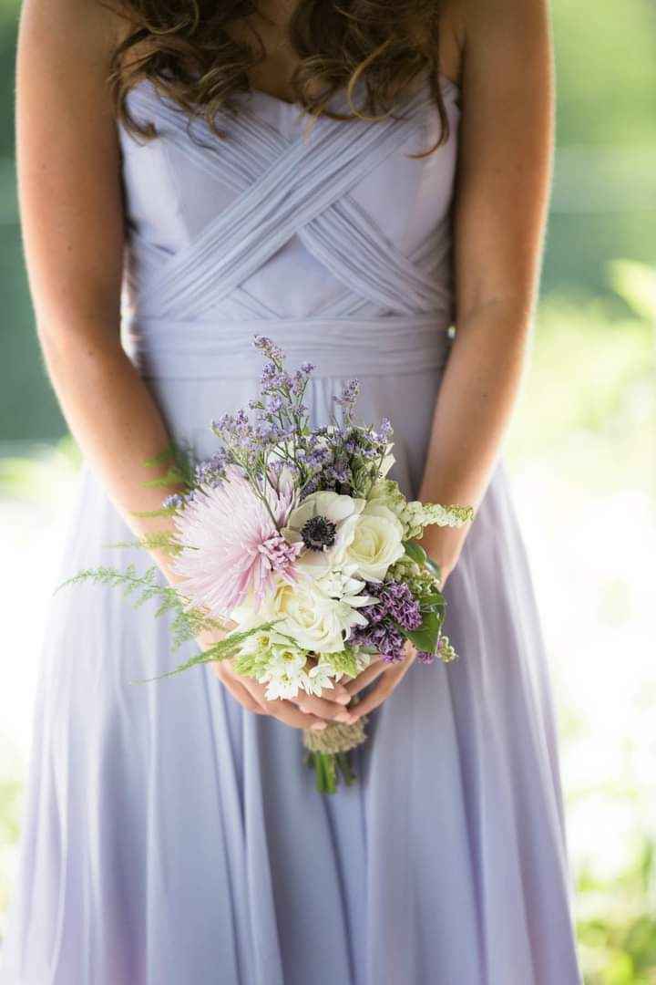 Tonos lavanda y verde en tu boda 9