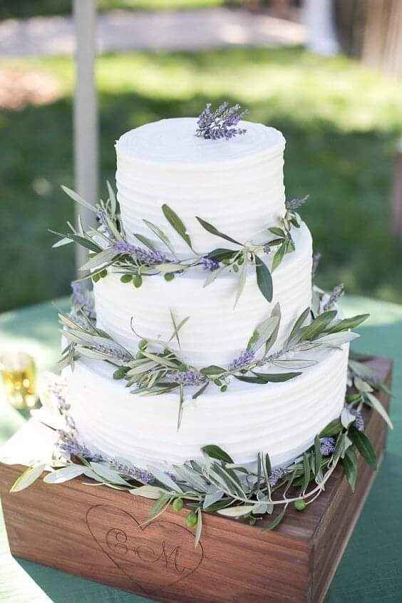 Tonos lavanda y verde en tu boda 11
