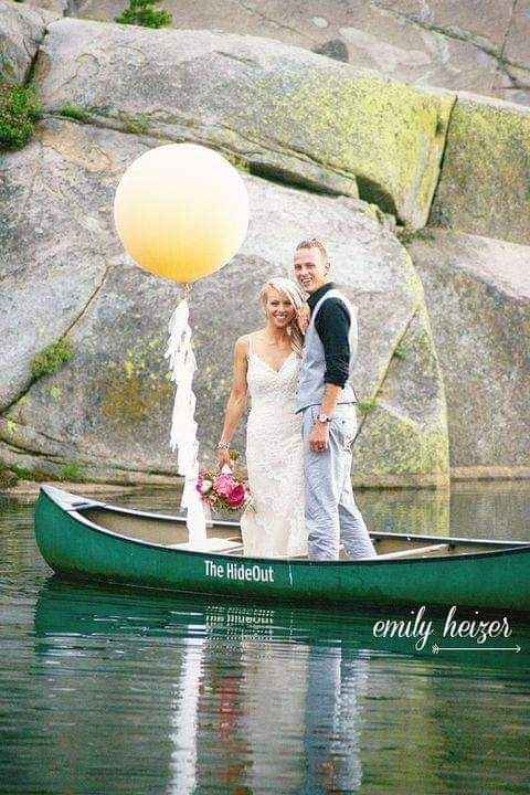 Incluye canoas en tu boda 17