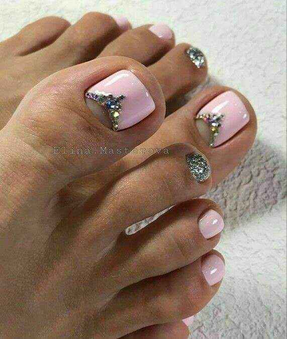 Pies:uñas decoradas 10