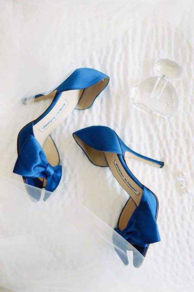 Tendencia 2021: zapatos en azul 4