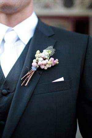 Boutonniere con bayas 1