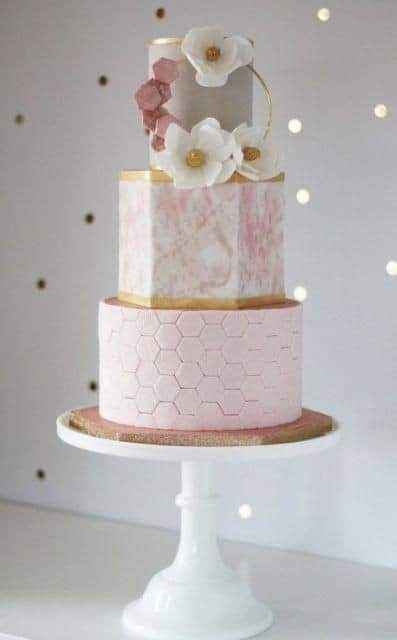 Pasteles con formas delicadas y elegantes 13