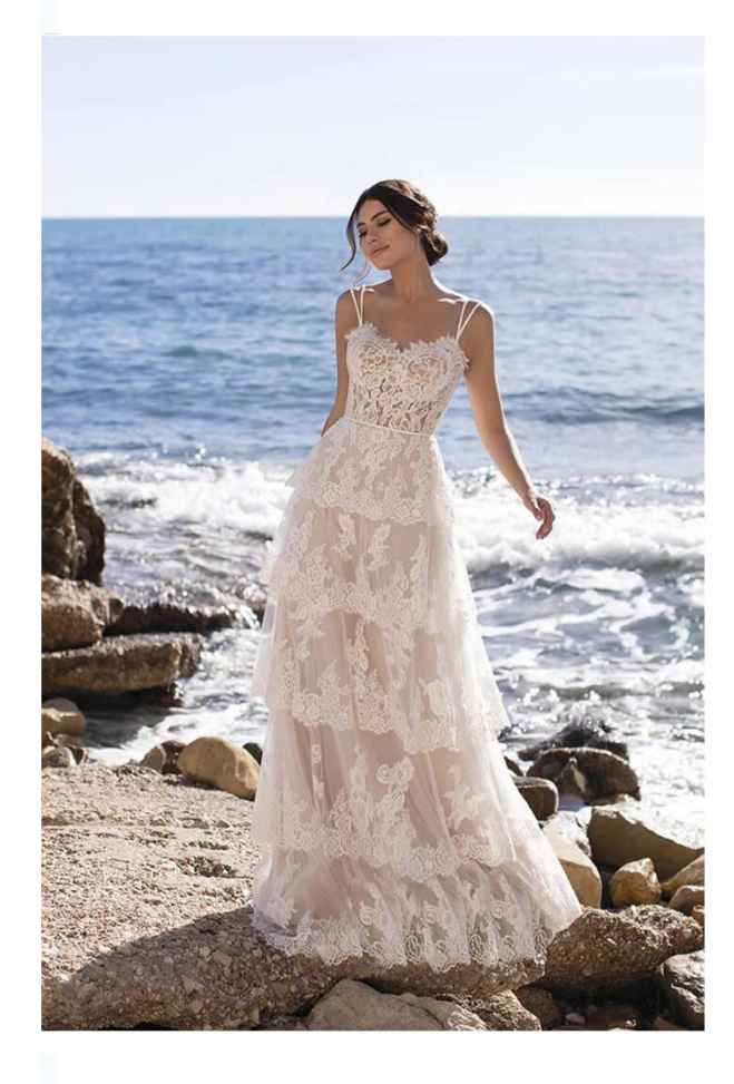 Vestidos colección 2021 Daydream by While One 15