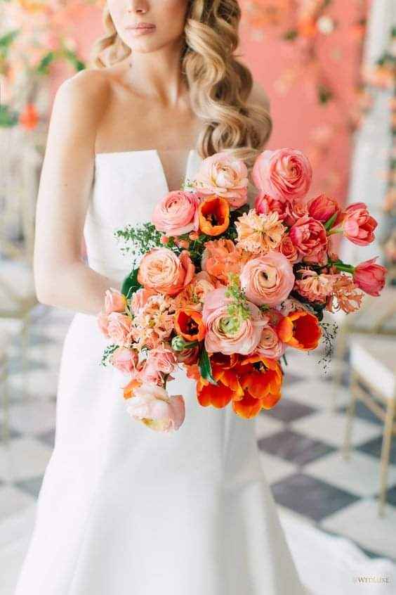 Flores en color durazno para tu boda 2