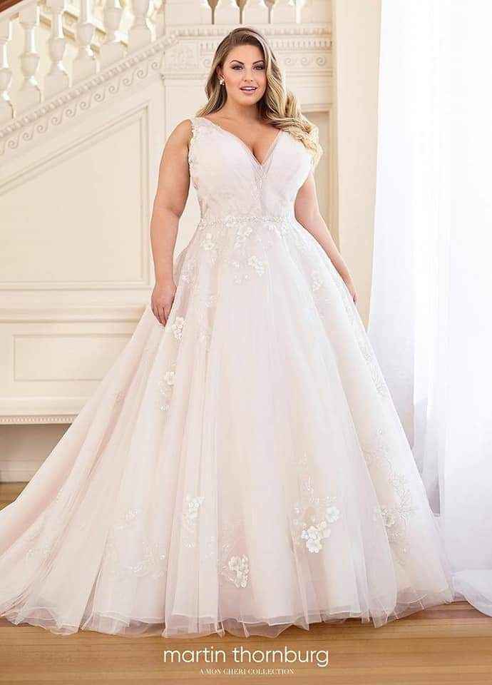 Vestidos con escotes en v 7