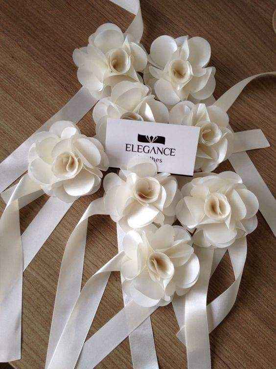 Lindos corsages para tus damas 20