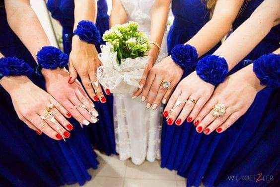 Lindos corsages para tus damas 22