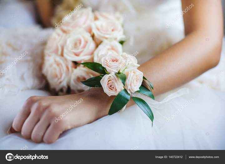 Lindos corsages para tus damas 23