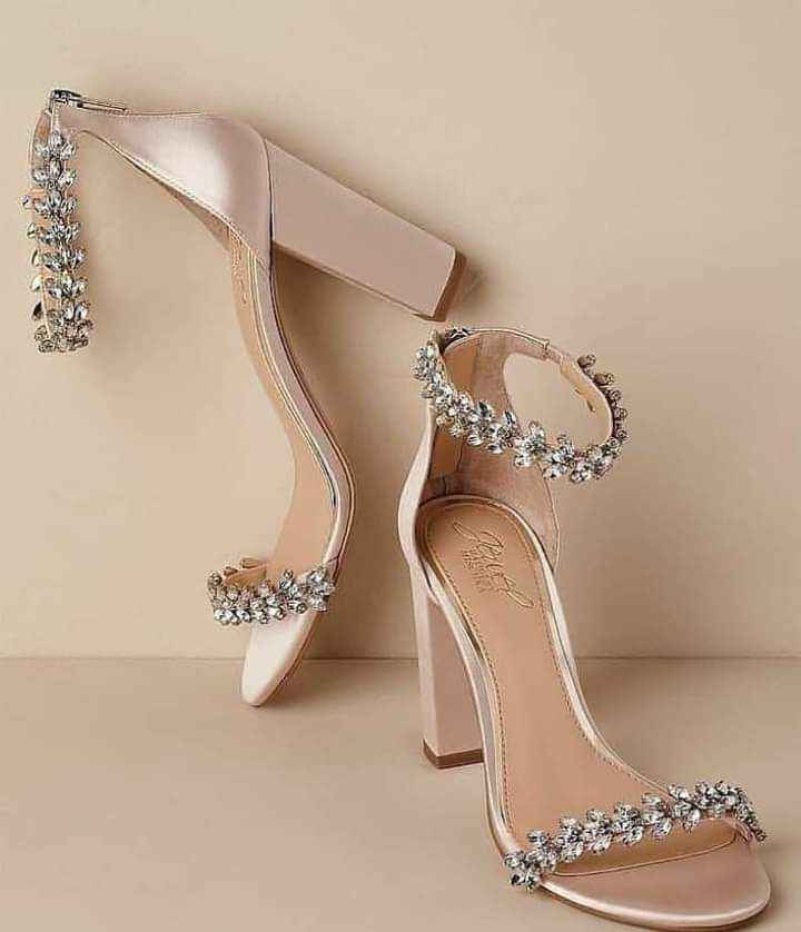 Zapatos muy coquetos 13